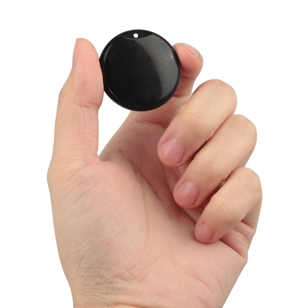 Mini Pet GPS Tracker – Smart Locator Keychain for Dogs & Cats - Image 2