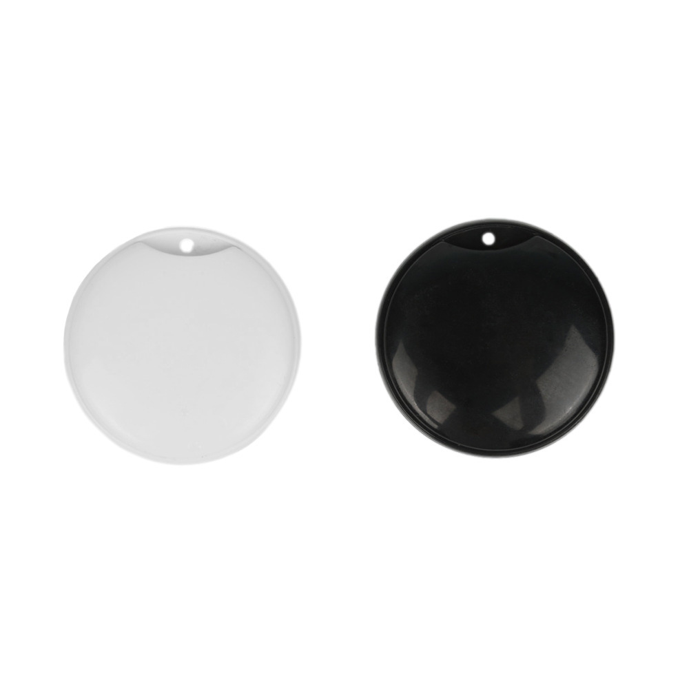 Mini Pet GPS Tracker – Smart Locator Keychain for Dogs & Cats - Image 3