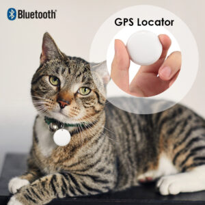 Mini Pet GPS Tracker – Smart Locator Keychain for Dogs & Cats